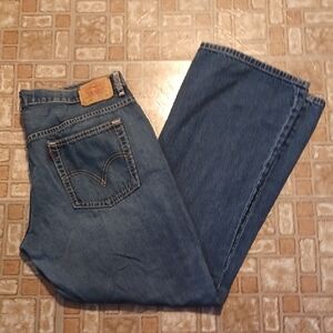 Levi's Blue Jeans Women's Bootcut, Low Rise Size 16
